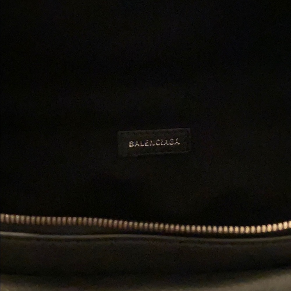 Balenciaga Everyday Belt bag - Picture 3 of 5